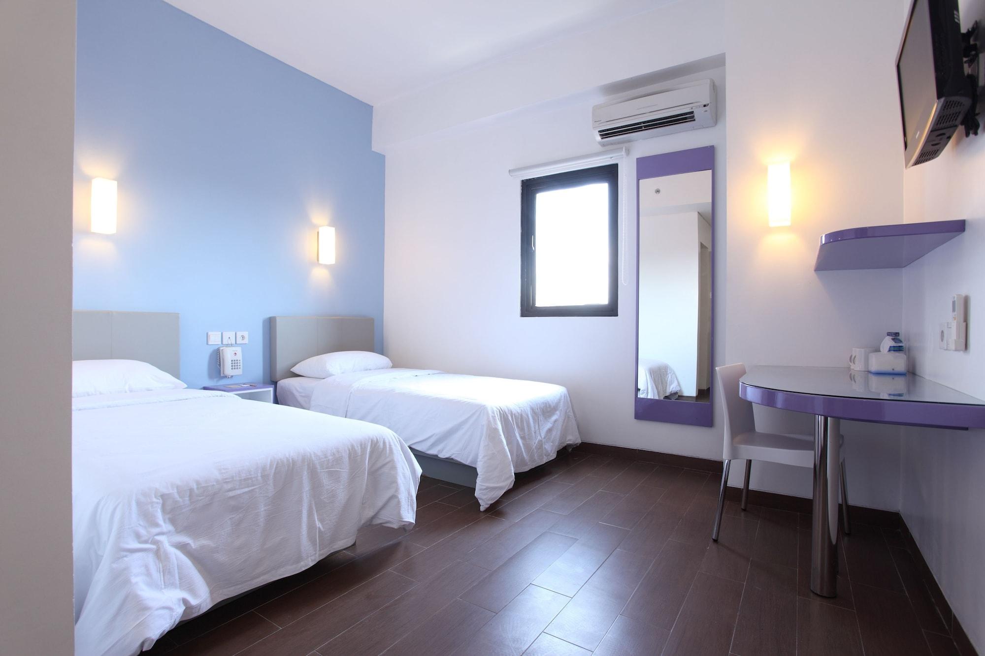 Kampi Hotel Legian Kültér fotó